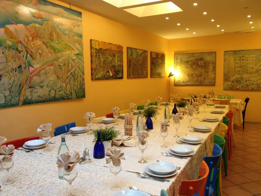 Albergo Ristorante Corsini パヴッロ・ネル・フリニャーノ エクステリア 写真